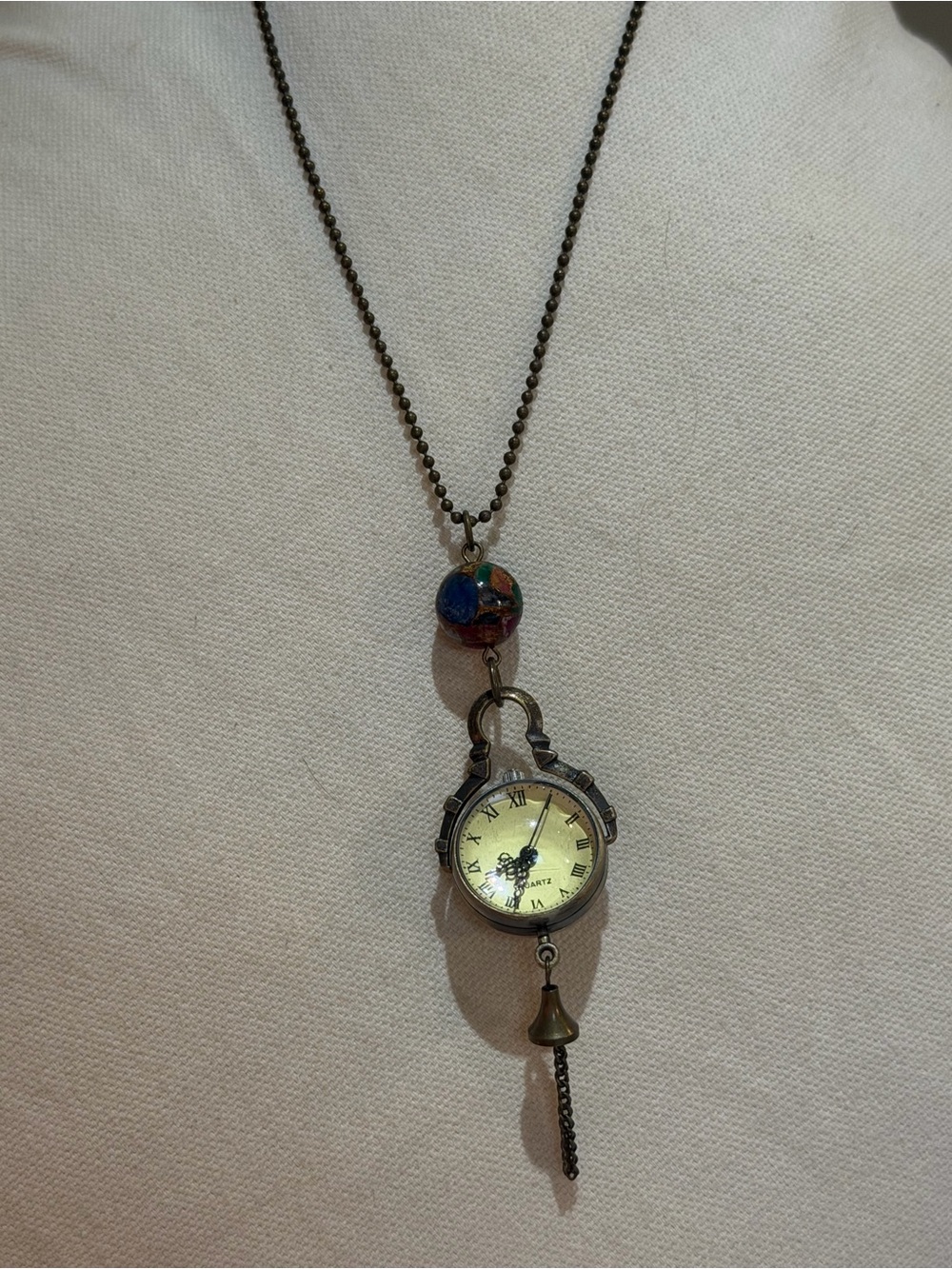 Vintage-Inspired Bronze Pocket Watch Pendant Necklace - Bronze/Antique
